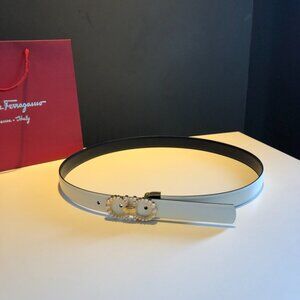 Ferragamo Gancini Women's Reversible Blue/White 25mm Leather Belt New